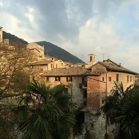 La Casa Della Nonna Marsilia Daire Gubbio