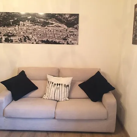 Daire La Casa Della Nonna Marsilia Gubbio